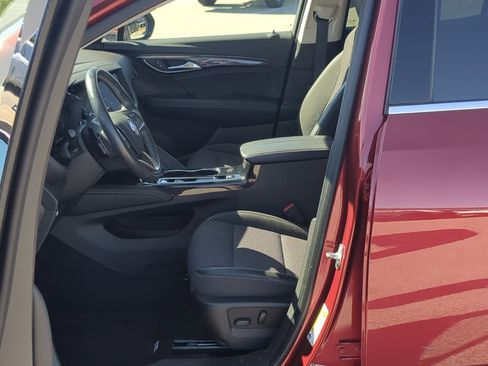 Used 2022 Buick Envision Preferred FWD image 12