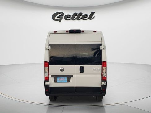 Used 2025 RAM ProMaster 2500 FWD image 6