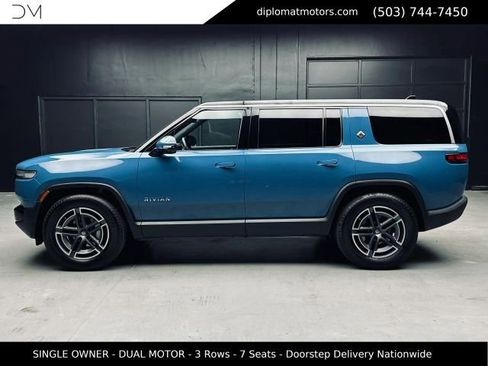 Used 2025 Rivian R1S Adventure AWD/4WD image 3