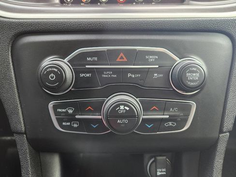 Used 2021 Dodge Charger SXT w/ Cold Weather Package image 27