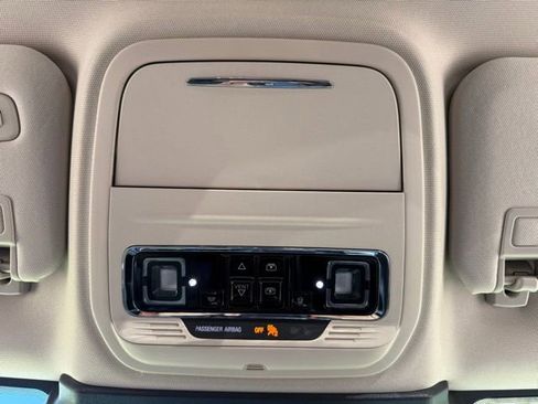 Used 2023 Lincoln Corsair AWD w/ Equipment Group 101A image 39