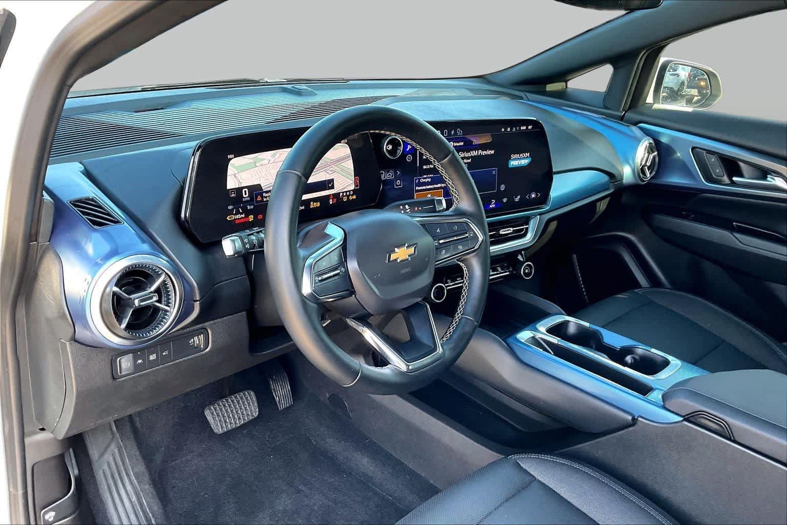 Used 2024 Chevrolet Equinox EV LT w/ LPO, All-Weather Mat Package FWD image 16