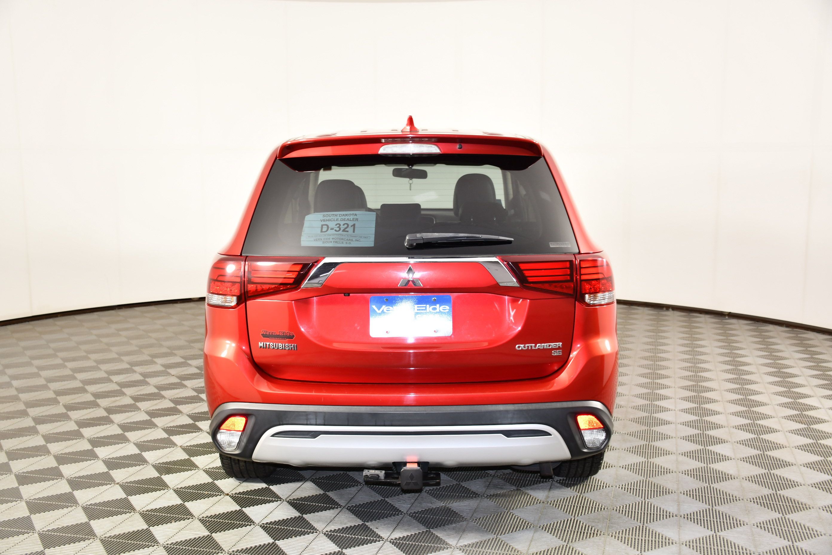 Used 2019 Mitsubishi Outlander SE AWD/4WD image 6