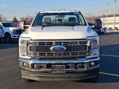 New 2026 Ford F350 XL w/ XL Chrome Package image 2
