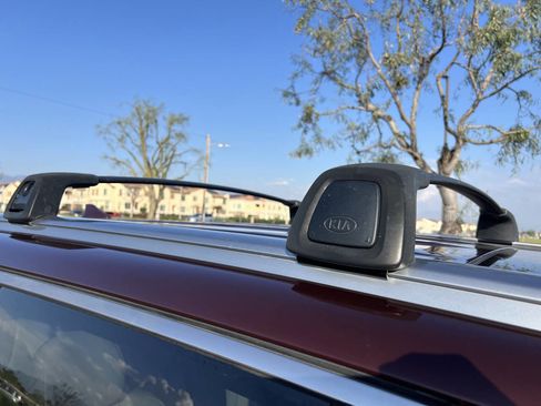 Used 2021 Kia Telluride S image 8