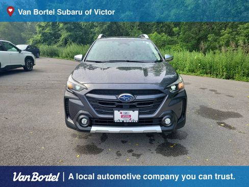Certified 2025 Subaru Outback Touring AWD/4WD image 8