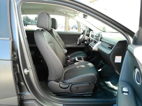 Used 2023 Hyundai Ioniq 5 SEL image 21