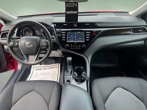Used 2020 Toyota Camry LE image 13