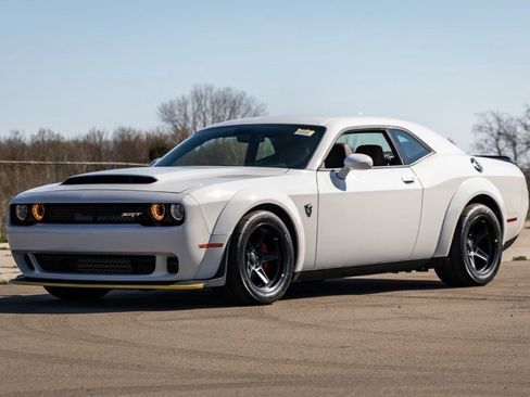 Used 2018 Dodge Challenger SRT Demon RWD image 1