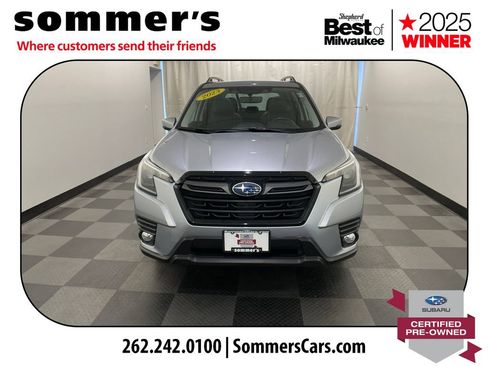 Used 2023 Subaru Forester Limited AWD/4WD image 9