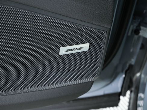 New 2026 Porsche Cayenne Coupe AWD/4WD image 7