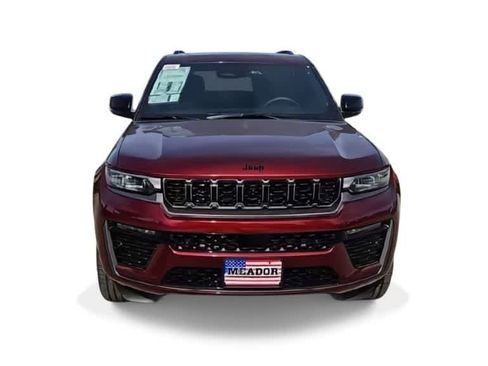 New 2026 Jeep Grand Cherokee Limited AWD/4WD image 3