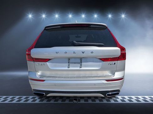 Used 2019 Volvo XC60 T6 R-Design w/ Protection Package Premier AWD/4WD image 4