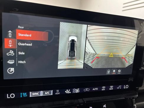 New 2026 GMC Hummer EV 4x4 Crew Cab image 10