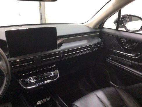 Used 2024 Lincoln Corsair Reserve w/ Equipment Group 201A image 37