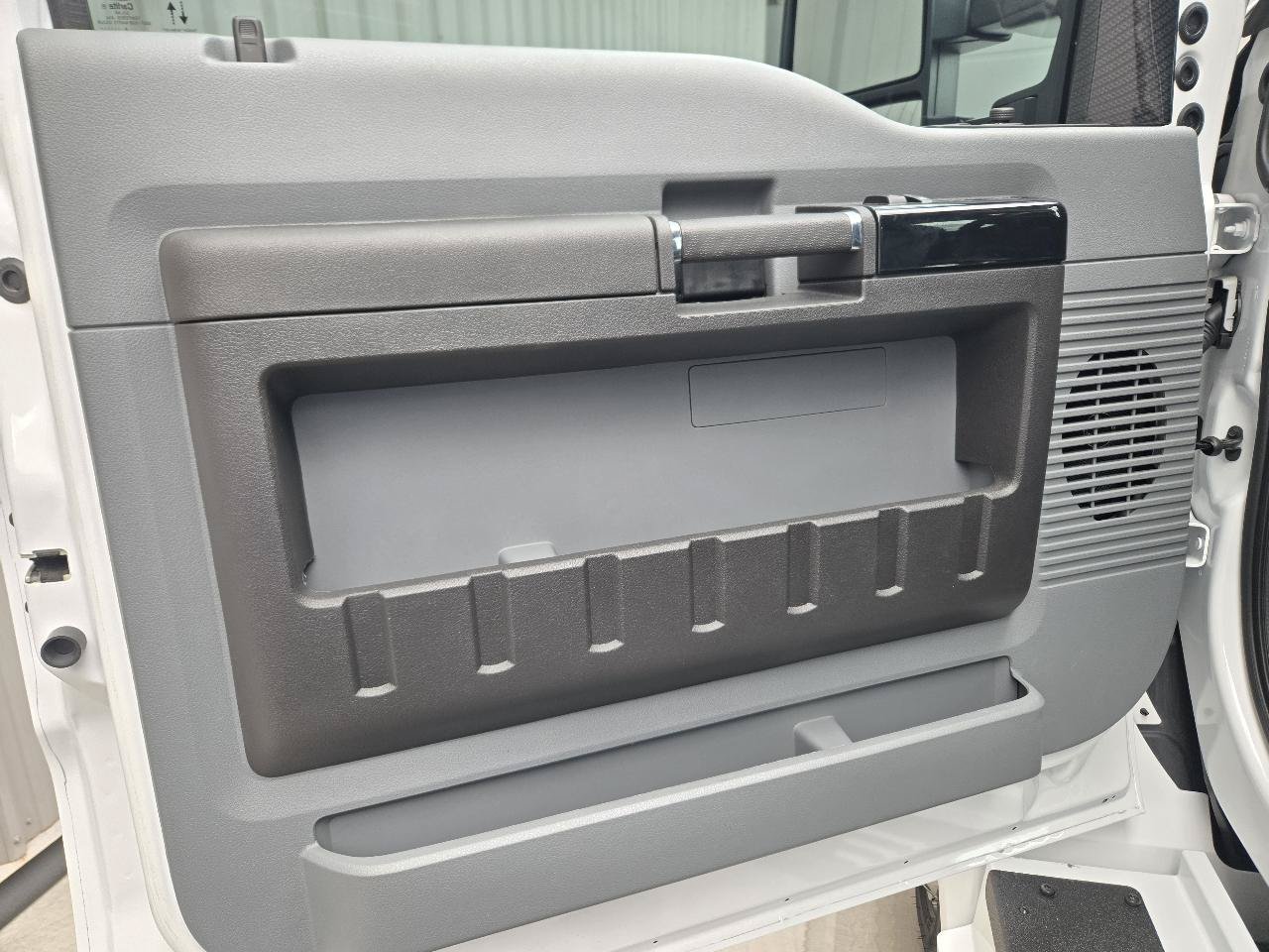 Used 2026 Ford F650 2WD Crew Cab Super Duty image 44