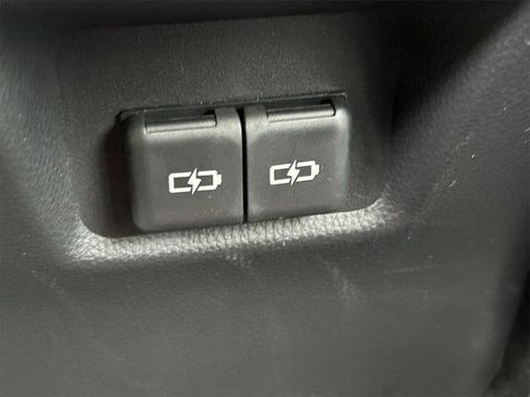 Certified 2022 Toyota RAV4 TRD Off-Road image 23