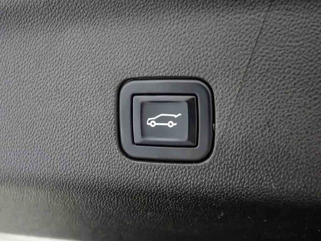 Certified 2022 Chevrolet Tahoe LT w/ LT Signature Plus Package AWD/4WD image 34