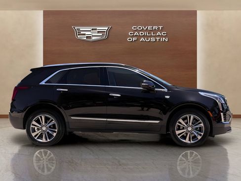 Certified 2026 Cadillac XT5 Premium Luxury w/ Driver Assist Package FWD image 5