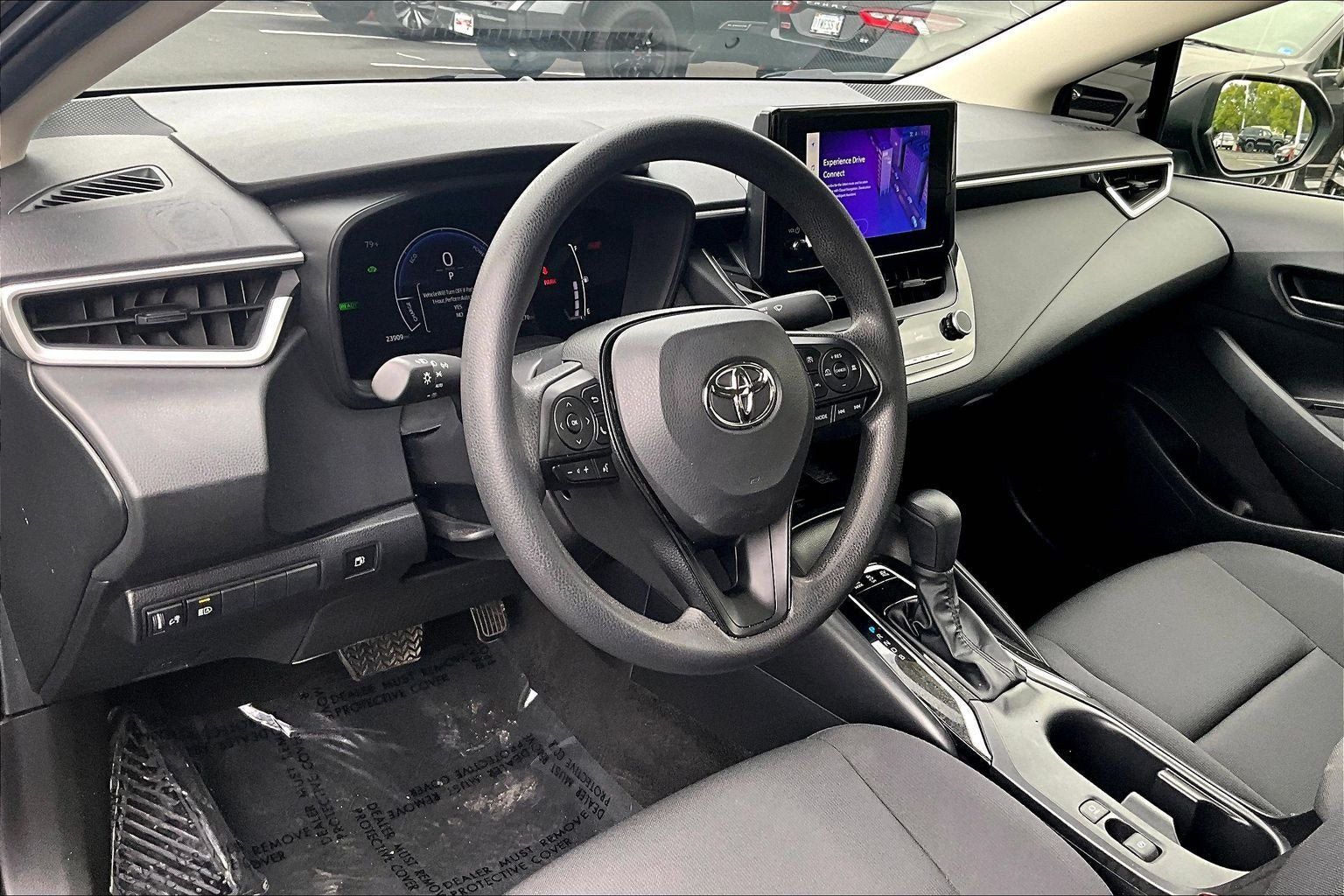 Used 2026 Toyota Corolla LE w/ LE Premium Package FWD image 13