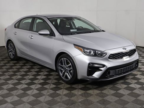 Used 2019 Kia Forte S image 41