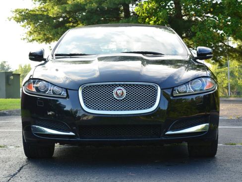 Used 2015 Jaguar XF Portfolio AWD/4WD image 2