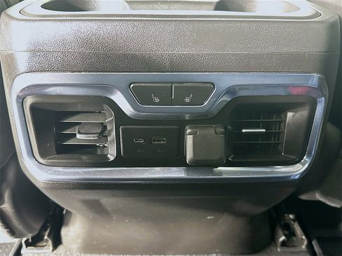 Used 2022 Chevrolet Silverado 2500 High Country image 22