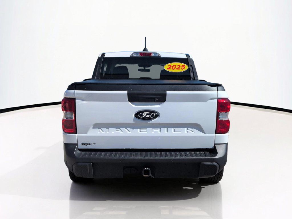 Used 2025 Ford Maverick XLT w/ XLT Luxury Package AWD/4WD image 7
