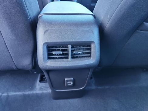 Certified 2024 Chevrolet Equinox LS image 32