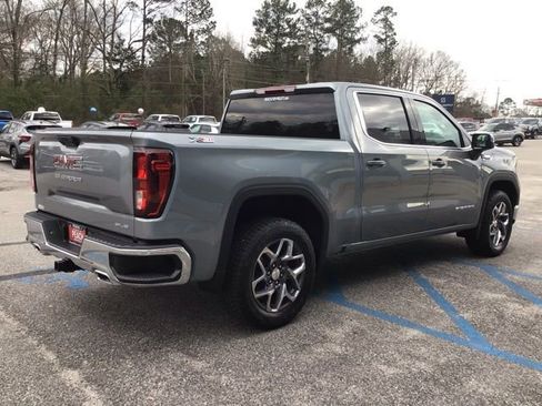 New 2026 GMC Sierra 1500 SLE AWD/4WD image 6
