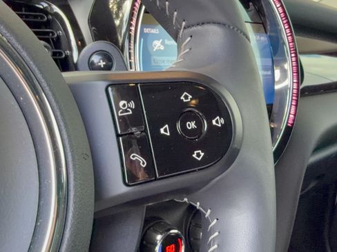 Used 2024 MINI Cooper S FWD image 19