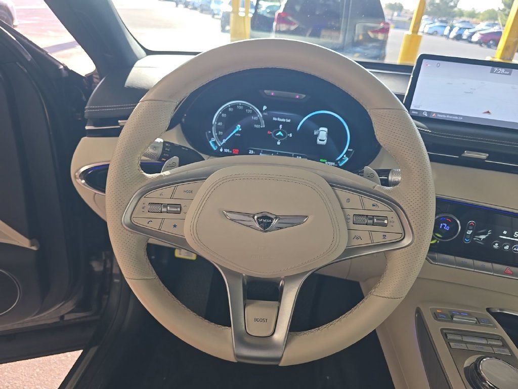 Used 2025 Genesis Electrified GV70 w/ Prestige Package AWD/4WD image 4