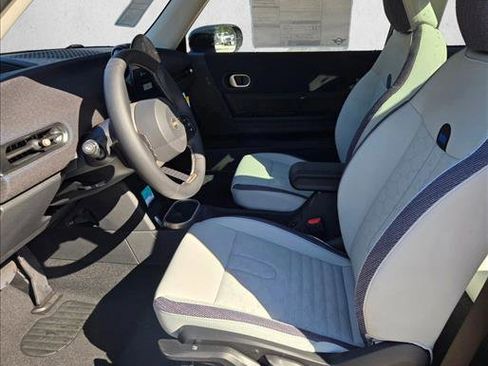 New 2026 MINI Cooper 2-Door Hardtop FWD image 4
