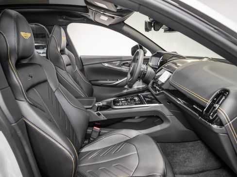 New 2026 Aston Martin DBX S image 20