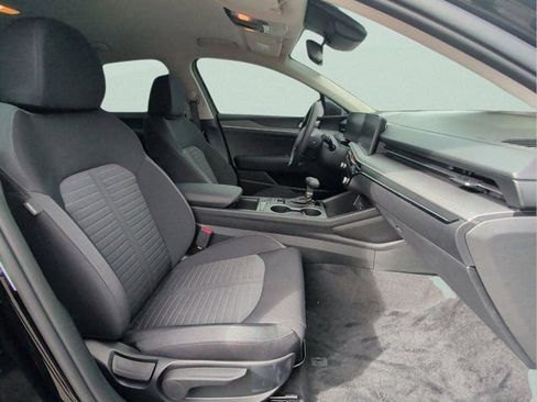 New 2026 Kia K5 LXS image 14