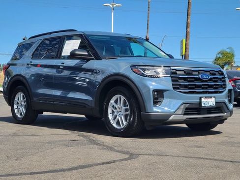 Used 2026 Ford Explorer Active w/ Active Comfort Package RWD image 31