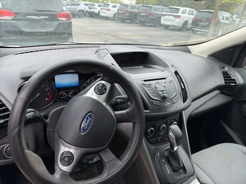 Used 2016 Ford Escape SE AWD/4WD image 5