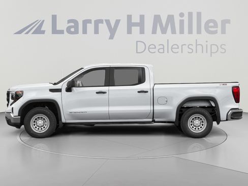 Used 2024 GMC Sierra 1500 SLE AWD/4WD image 4