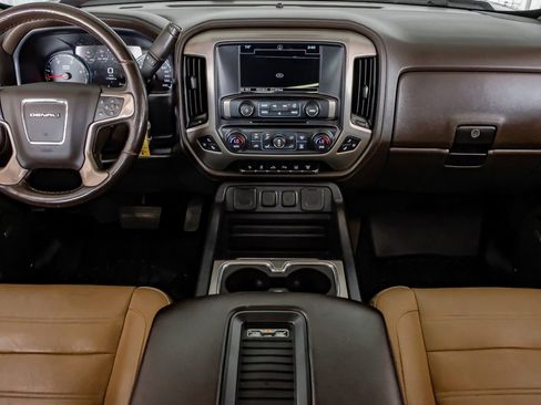 Used 2019 GMC Sierra 3500 Denali w/ Duramax Plus Package AWD/4WD image 13