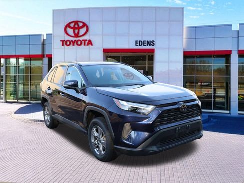 Certified 2025 Toyota RAV4 XLE FWD image 1