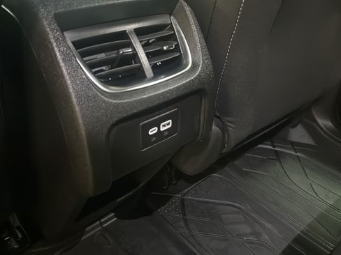 Used 2024 Chevrolet Blazer LT w/ Convenience Package FWD image 22
