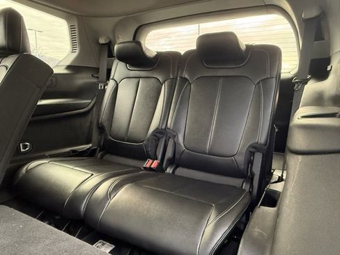 Used 2023 Jeep Grand Cherokee L Limited image 26