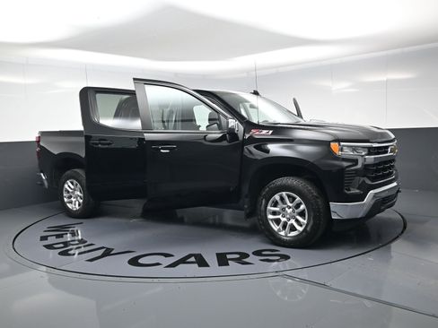 Certified 2024 Chevrolet Silverado 1500 LT image 22