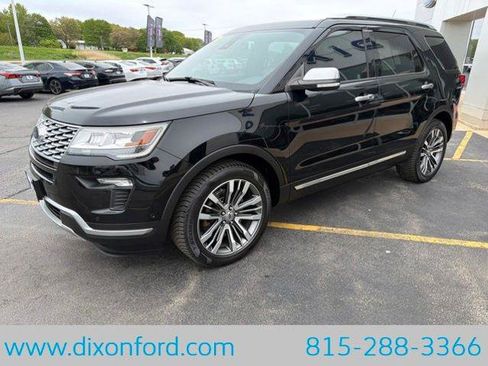 Certified 2018 Ford Explorer Platinum AWD/4WD image 3