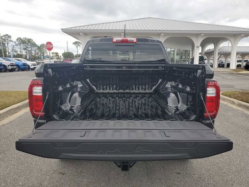 New 2026 GMC Canyon Elevation w/ Convenience Package image 5