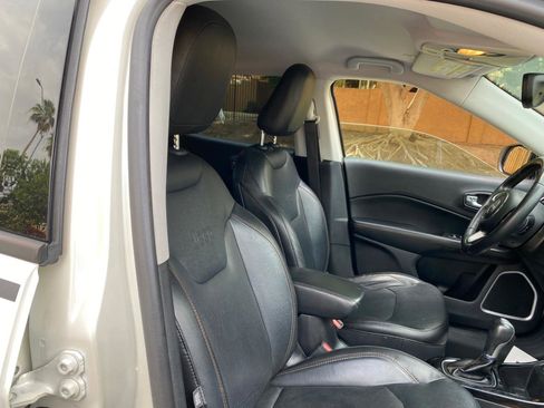 Used 2018 Jeep Compass Limited w/ Navigation Group FWD image 51