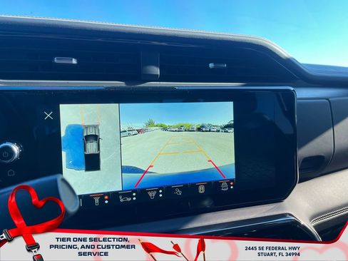 Used 2024 GMC Sierra 2500 AT4X image 33