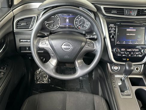 Used 2023 Nissan Murano S image 17