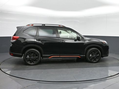 Used 2023 Subaru Forester Sport image 8