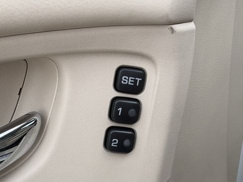 Used 2019 Nissan Murano Platinum w/ Cargo Package FWD image 11